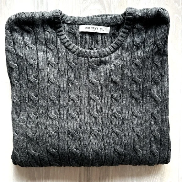 Old Navy Sweater - Gray - L - Picture 3 of 5